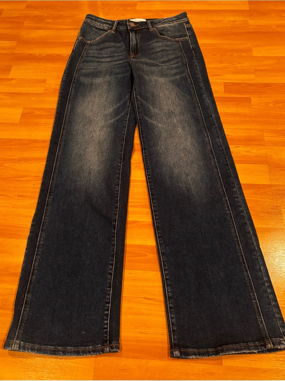 Risen Wide Leg Jeans